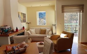 Dream Mountain House